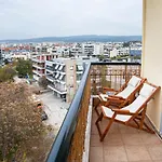 Two Bedroom Bright Apartment With Amazing Veranda