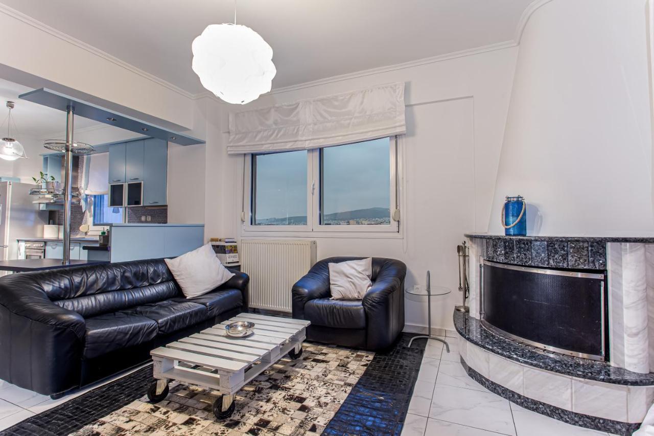 Two Bedroom Bright With Amazing Veranda Apartment *
