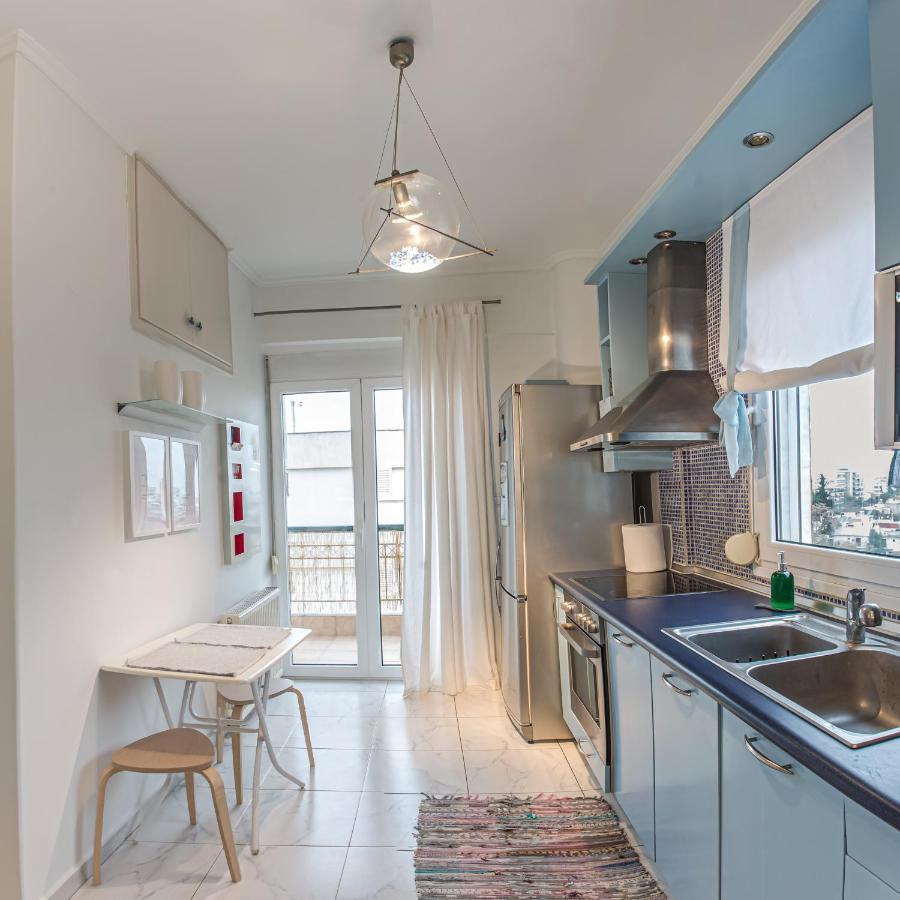 Two Bedroom Bright With Amazing Veranda Thessaloniki